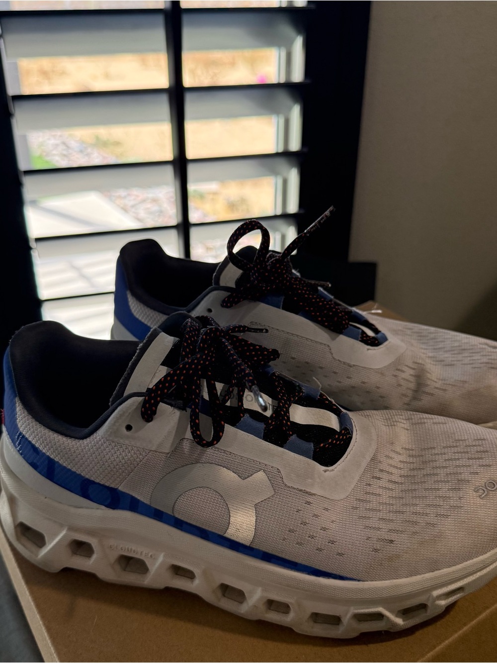 On Running White and Blue Cloudtec Sneakers - Picture 3 of 8